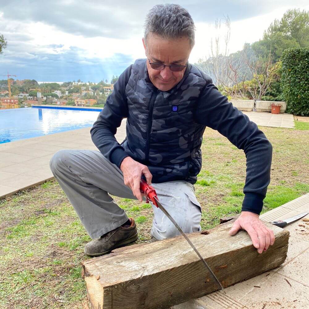 Updated Version 9 Heat Zones LED Heated Hunting Vest Men & Women (With Battery Pack)